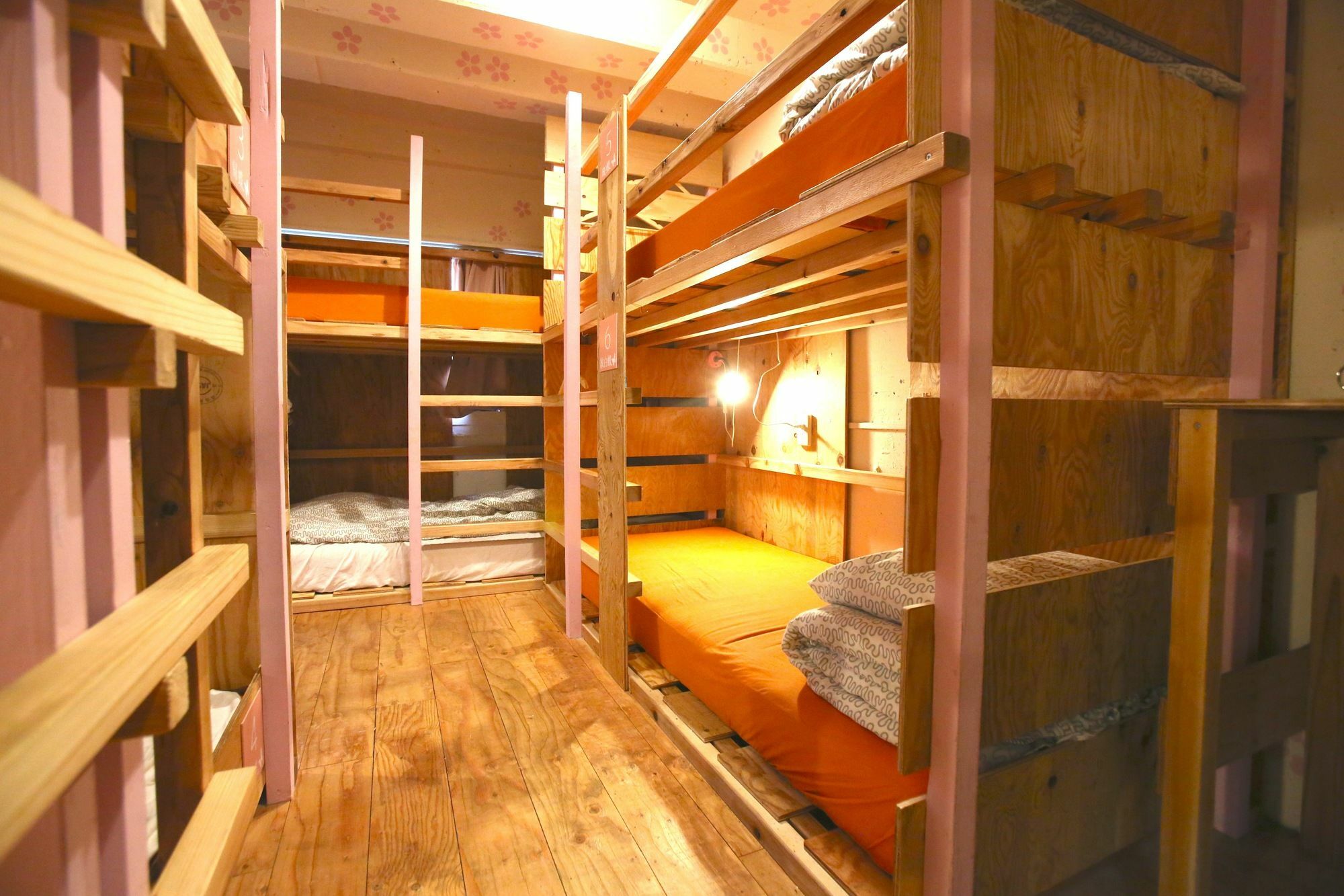 Yadoya Guest House Orange Prefektura Tokio Exteriér fotografie